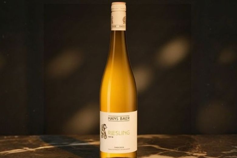 Вино Hans Baer Riesling