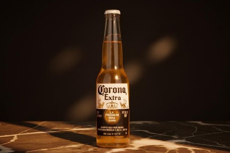 Пиво Corona Extra